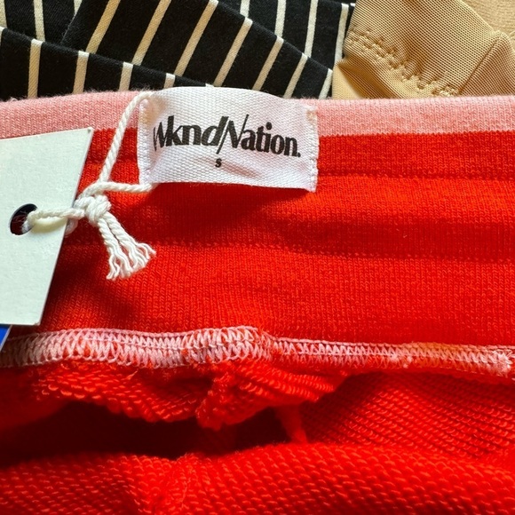 NWT Wknd Nation Red Jogger Pants Size Small - Picture 12 of 12
